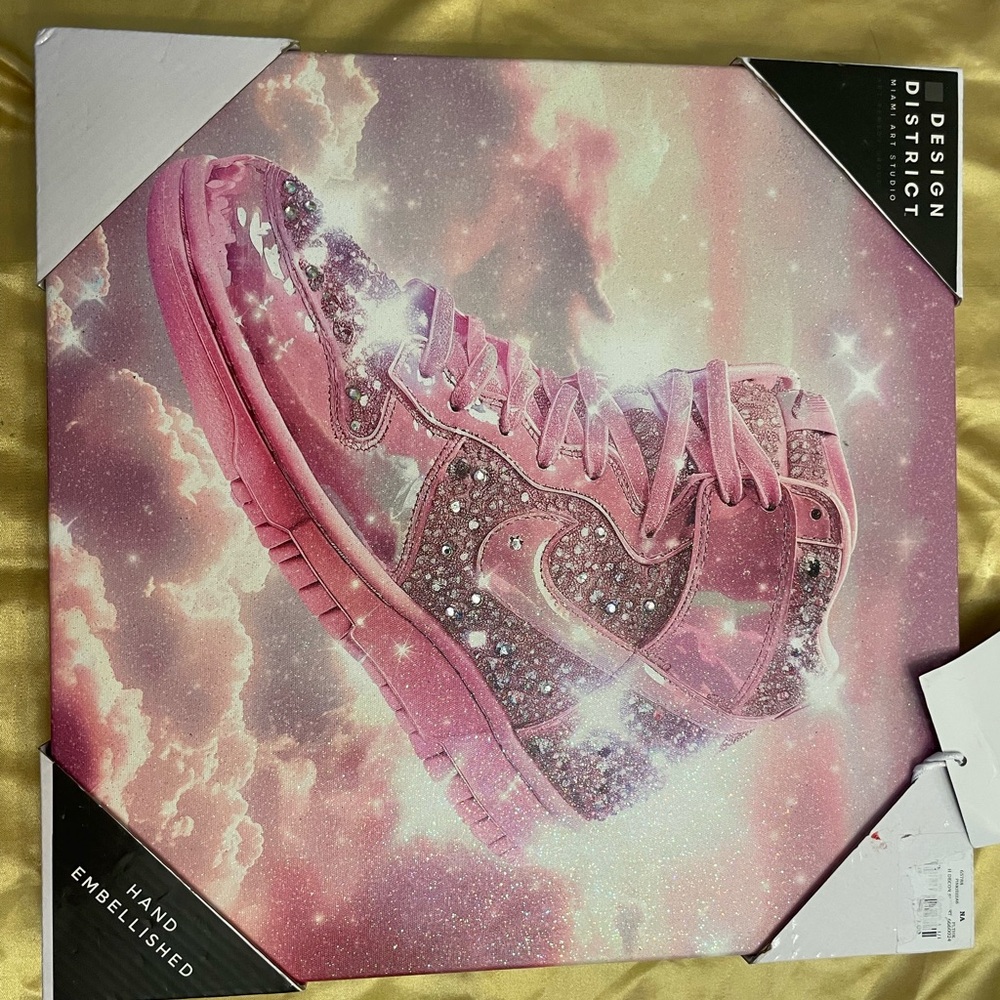 Nike Pink Sparkling Sneaker Canvas Art NWOT